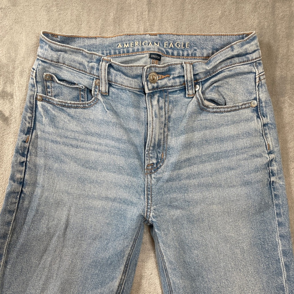 American Eagle Jeans Size 0 Regular Super High-Rise Straight Light Wash Blue - Picture 3 of 7